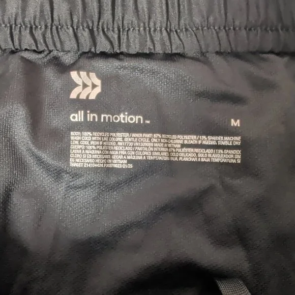 ⭐All in Motion Running Shorts Womens M Black Woven NWT 3 Inch Mid Rise Athletic⭐ - Picture 5 of 9